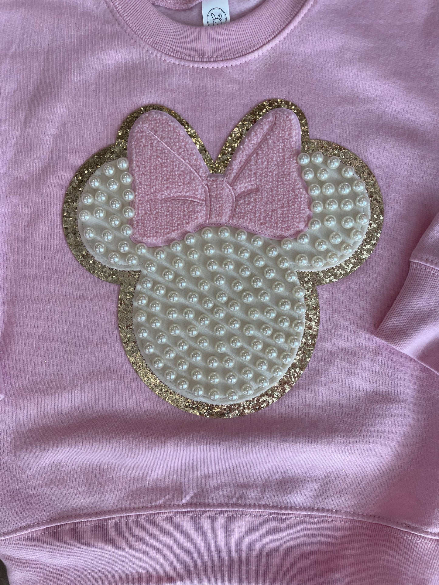 *preorder* Adult Minnie Mouse Pearl Patch sweatshirt